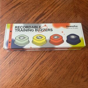 MewooFun Dog & Cat Talking Button Kit with 4 Classic Buttons